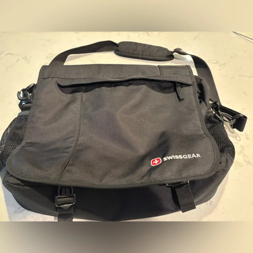 Swissgear Laptop Messenger Bag